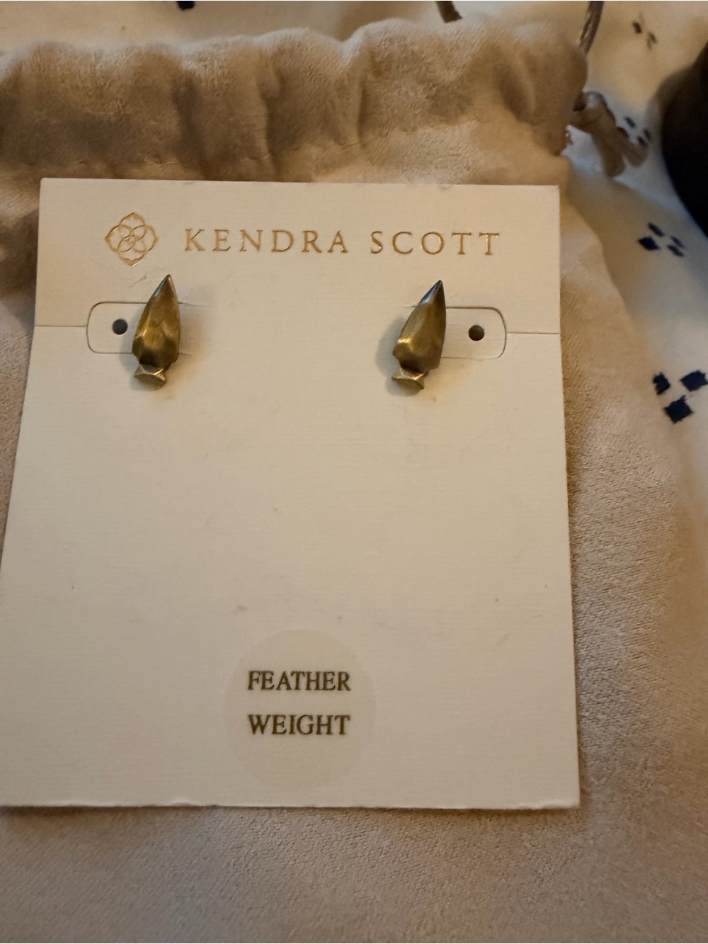 Kendra Scott Vintage Gold Arrow Stud Earrings